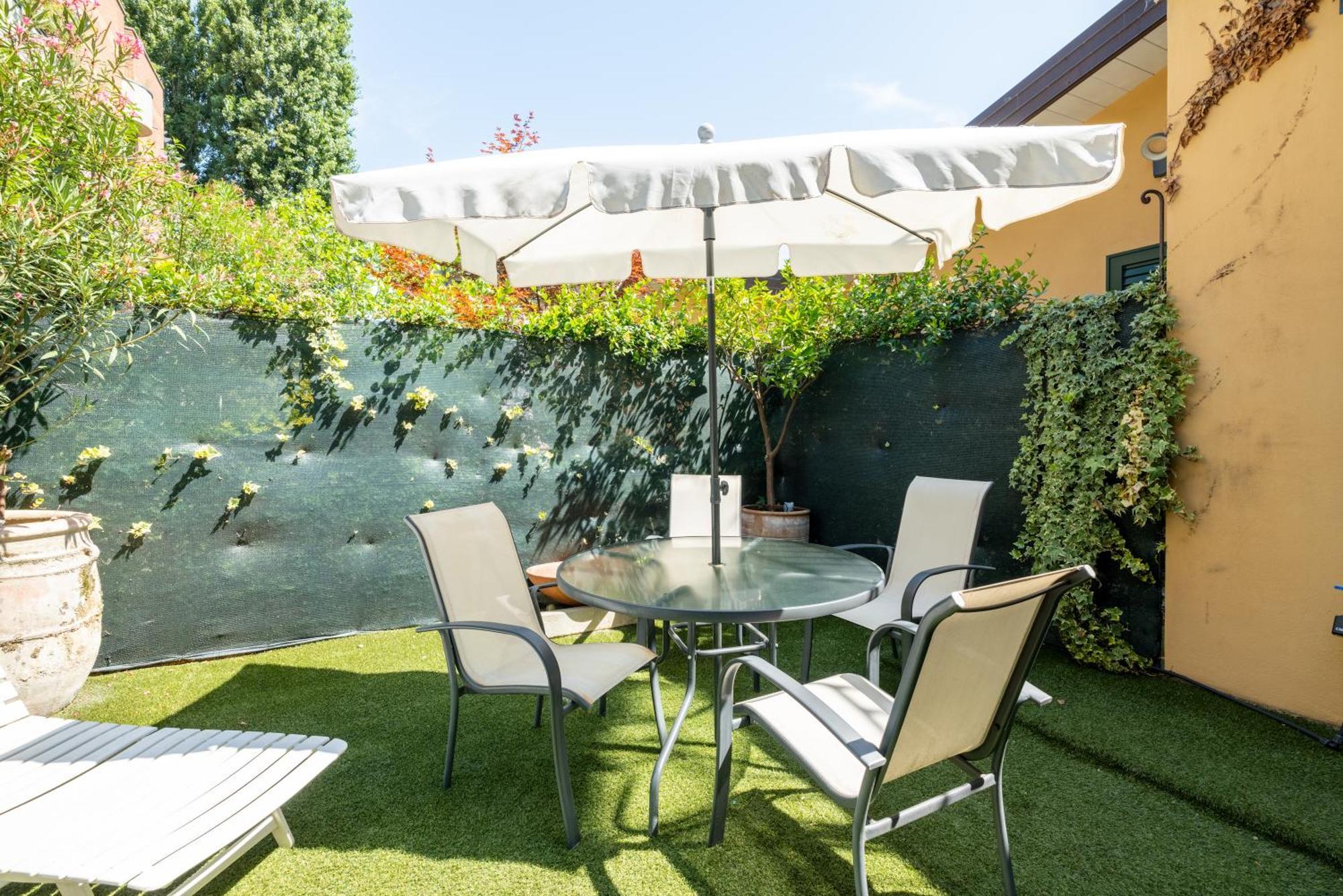 Residenza Gastone Rossi - Gastone Rossi Apartment Bolonha Exterior foto